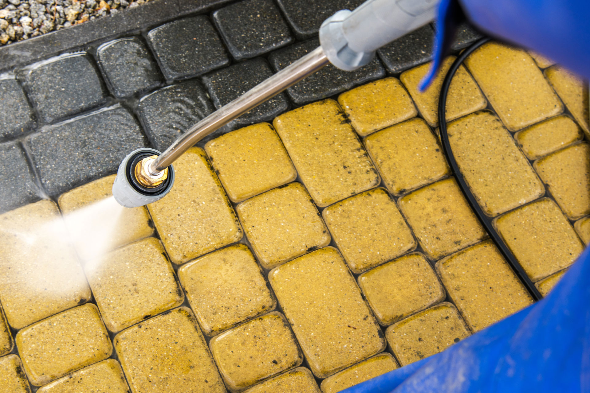 pressurewashing